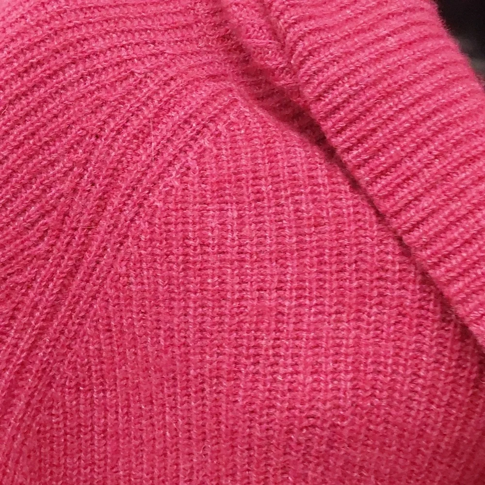 Tahari Red Long Sleeve Sweater - Picture 3 of 4